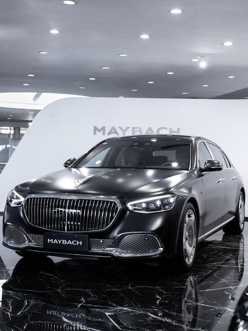 佛山307岚图汽车的售后服务让用户无忧出行，迈巴赫未来的豪华车趋势